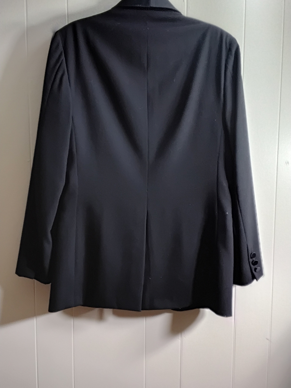 Jos. A. Bank Black Shawl Collar Tuxedo Suit - Picture 6 of 14